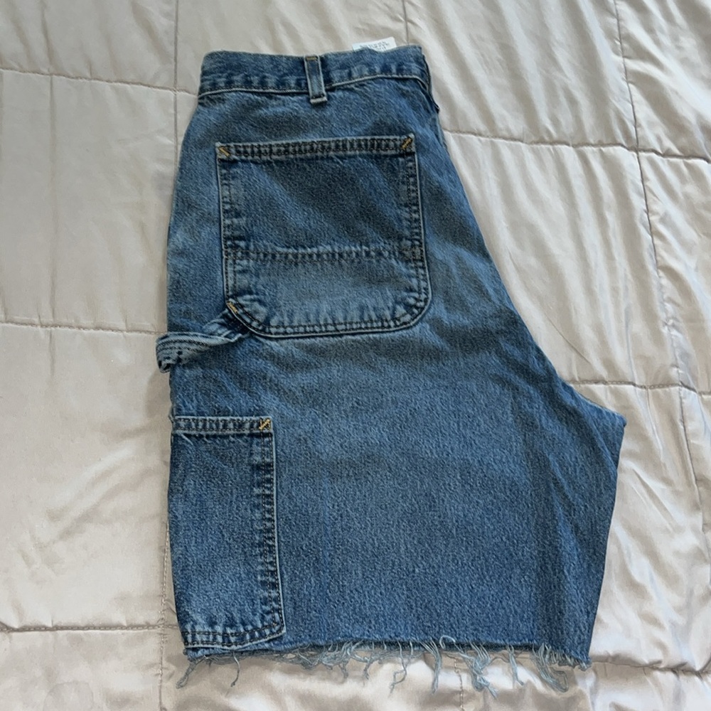 Used men shorts - Picture 3 of 5